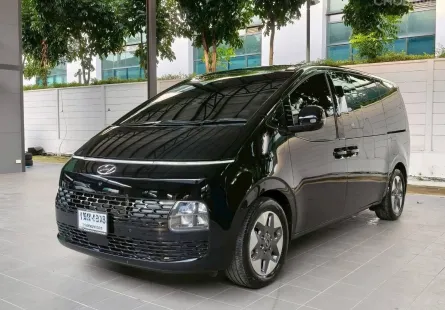 2022 Hyundai STARIA 2.2 SEL รถตู้/VAN รถบ้านมือเดียว ไมล์น้อย เจ้าของขายเอง 