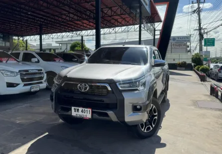 2023 Toyota Hilux Revo 2.4 Prerunner รถกระบะ 