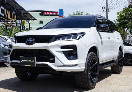 2023 Toyota Fortuner 2.8 GR Sports 4WD รถสวยสภาพไม่แตกต่างจากป้ายแดง