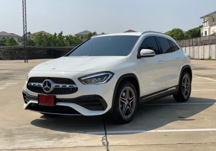 2022 Mercedes-Benz GLA-Class 1.3 GLA200 SUV ออกรถง่าย รถสวยไมล์น้อย เจ้าของขายเอง 