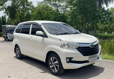 2016 Toyota AVANZA 1.5 รถตู้/MPV 