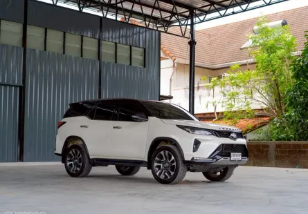 Toyota Fortuner 2.8 Legender 4WD ปี 2021