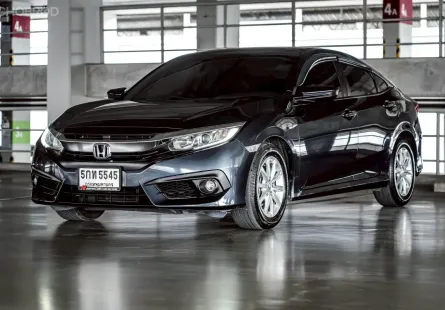 2016 Honda CIVIC 1.8 E i-VTEC รถเก๋ง 4 ประตู 