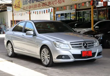 2012 Mercedes-Benz C-Class 1.8 C200 W204 CGI รถเก๋ง 4 ประตู 