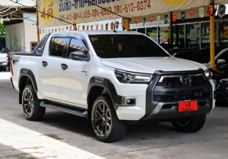 2022 Toyota Hilux Revo 2.8 Rocco 4WD รถกระบะ 