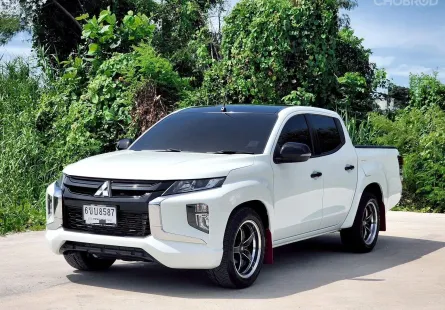MITSUBISHI Triton Double Cab 2.4 GLS  6M/T  ปี 2022