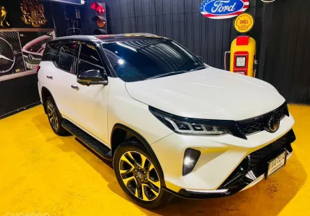 2021 Toyota Fortuner 2.8 Legender SUV รถบ้านมือเดียว ไมล์น้อย เจ้าของขายเอง 