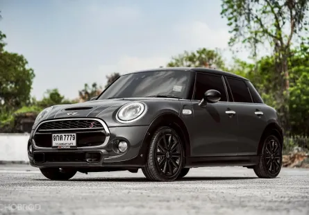 New !! Mini Cooper 2.0 Cooper S ปี 2014  ไมล์นางฟ้า 75,000 กม.เท่านั้น สภาพสวยมาก