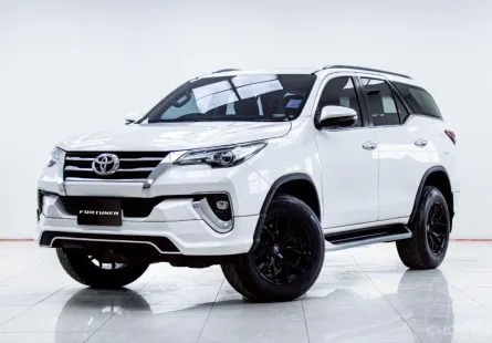 5B856 Toyota Fortuner 2.4 V SUV 2019 