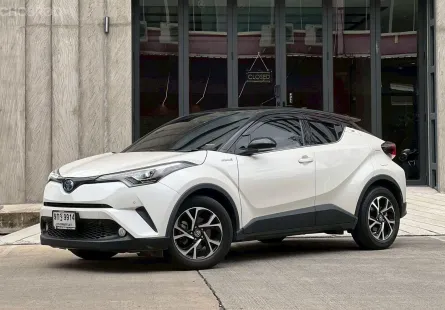 สวยจัดๆ ตัวท๊อปสุดของรุ่น ประหยัดน้ำมันมากๆ Toyota CH-R 1.8 HYBRID HIGH ปี2019
