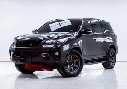 5B852 TOYOTA FORTUNER 2.8 V 4WD AT 2017