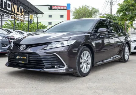 2022 Toyota Camry 2.5 Sports รถสวยสภาพพร้อมใช้งาน ไม่แตกต่างจากป้ายแดงเลย