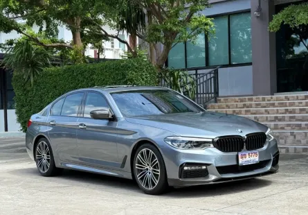 2018 BMW 530I MSPORT ( RARE ITEM ) รถมือเดียว สภาพป้ายแดง วิ่งเพียง 72,000 กม ไม่เคยมีอุบัติเหตุครับ