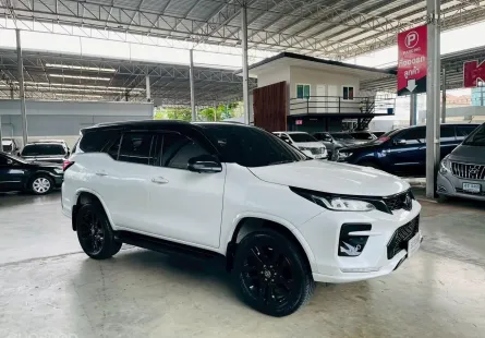 2024 Toyota Fortuner 2.8 GR Sport SUV รถสภาพดี มีประกัน ไมล์น้อย เจ้าของขายเอง 