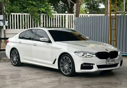 2019 BMW 5 Series 2.0 530e รถเก๋ง 4 ประตู ออกรถง่าย รถสวย ไมล์แท้ 