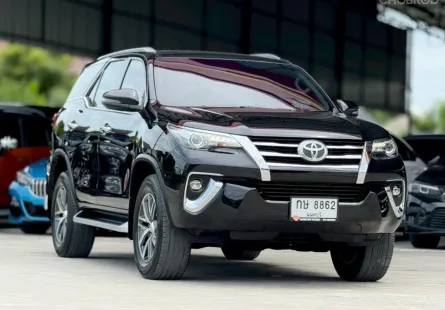 2018 Toyota Fortuner 2.8 V SUV รถบ้านมือเดียว