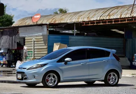 2014 Ford Fiesta 1.5 รถเก๋ง 5 ประตู 