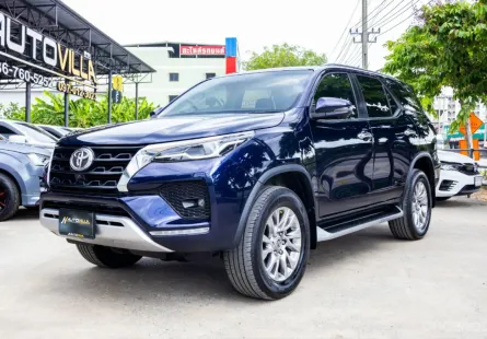 2022 Toyota Fortuner 2.4V 4WD รถสวยสภาพป้ายแดง พร้อมใช้งาน สภาพใหม่กริป