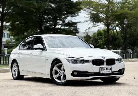 2017 BMW 3 Series 2.0 320d รถเก๋ง 4 ประตู รถบ้านแท้ ไมล์น้อย มือเดียวป้ายแดง 