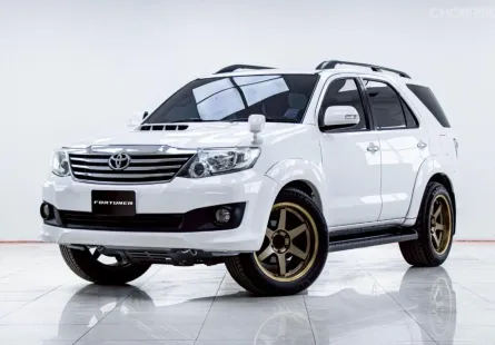 5B817 Toyota Fortuner 2.5 V SUV 2014 