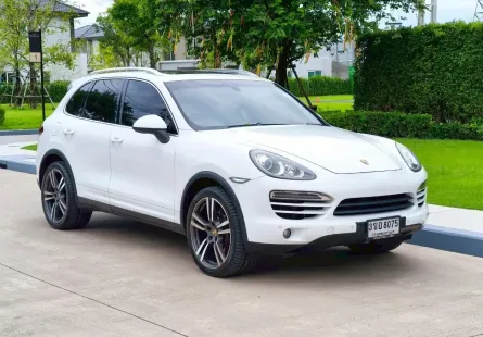 2014 Porsche CAYENNE 3.0 SUV รถบ้านมือเดียว ไมล์น้อย 