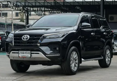 2021 Toyota Fortuner 2.4 V SUV ผ่อน14,xxx ออกรถ999บาท ดูแลฉุกเฉิน24ชม.ทั่วประเทศ
