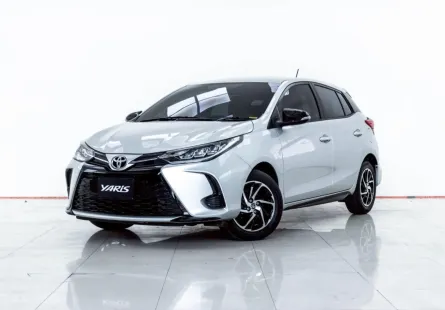 4A775 Toyota YARIS 1.2 Sport รถเก๋ง 5 ประตู 2020 