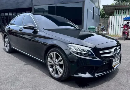 2019 Mercedes-Benz C-Class 2.0 C300e รถเก๋ง 4 ประตู รถสวย ไมล์น้อย 
