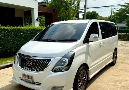 2016 Hyundai H-1 2.5 Limited รถตู้/VAN ไมล์น้อย มือเดียวป้ายแดง 
