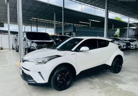 TOYOTA CH-R 1.8 HV HI HYBRID ปี 2018 รถสวย สภาพพร้อมใช้ ไมล์น้อย TOP สุด รับประกันตัวถังสวย