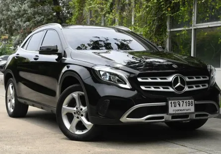 2019 Mercedes-Benz GLA-Class 1.6 GLA200 รถเก๋ง 5 ประตู รถสภาพดี มีประกัน ไมล์แท้ 