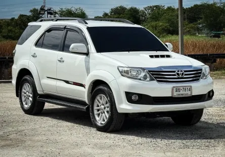2012 Toyota Fortuner 3.0 V SUV รถสภาพดี มีประกัน ไมล์แท้ รถบ้านเจ้าของขายเอง 