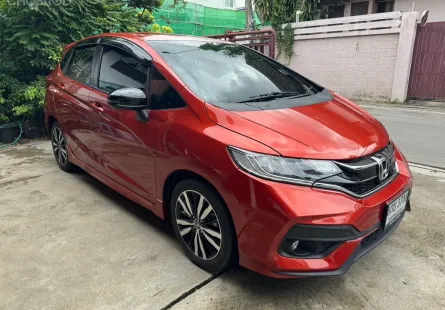 2019 Honda JAZZ 1.5 i-VTEC RS รถเก๋ง 5 ประตู ฟรีดาวน์ ไม่มีชน