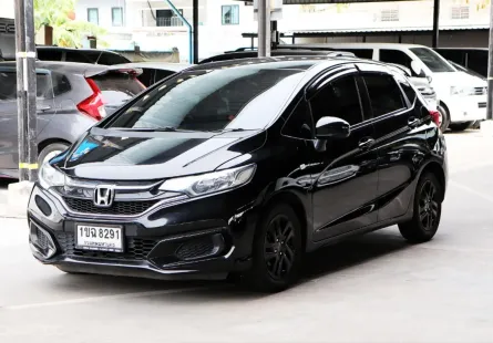 2020 Honda JAZZ 1.5 S i-VTEC รถเก๋ง 5 ประตู 