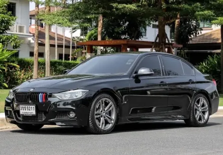 2018 BMW 3 Series 2.0 330e รถเก๋ง 4 ประตู รถสวย ไมล์น้อย 6 พันกิโล มี BSI เหลือ 