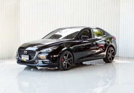 ขาย รถมือสอง 2018 Mazda 3 2.0 (4Door) รถเก๋ง 4 ประตู 