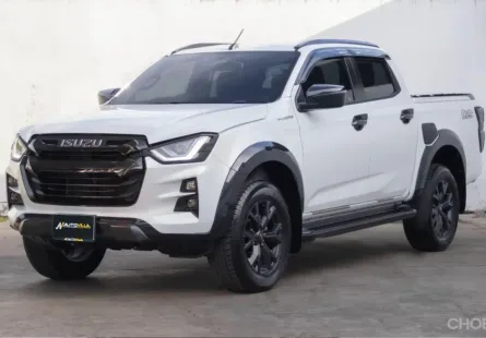 2022 Isuzu Dmax Cab4 3.0 ZP Vcross 4WD M/T รถสวยสภาพพร้อมใช้งานไม่แตกต่างจากป้ายแดงเลย