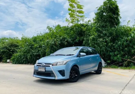 TOYOTA YARIS 1.2 E 2015 รถบ้าน มือเดียว สภาพดี