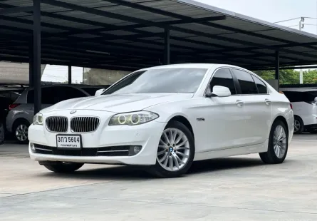 2012 BMW 5 Series 520i F10 วิ่งน้อย นอตไม่ขยับ