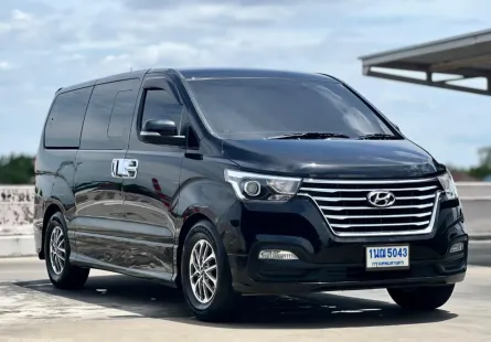 โอกาสดี Hyundai H-1 2.5 Elite ปี 2018 สภาพเยี่ยม ราคาดีที่สุด
