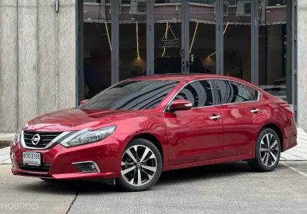 โชว์รูมนิสสันขายเอง มั่นใจได้ Nissan Teana 2.5XV Navi Sunroof ปี2019