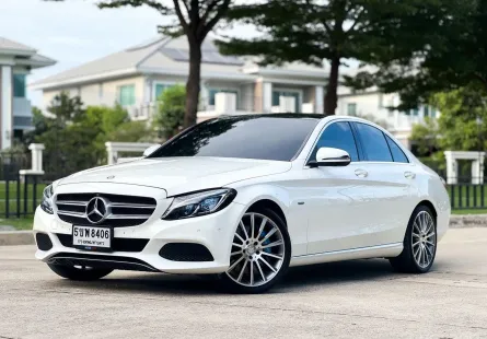 2017 Mercedes-Benz C-Class 2.0 C350e รถเก๋ง 4 ประตู 