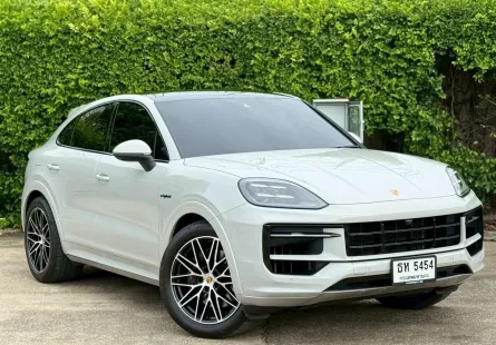 Porsche CAYENNE 3.0 E-Hybrid Coupe 2024 พร้อม Warranty ยาวถึง 2028 รถสวย ไมล์น้อย มือเดียวป้ายแดง 