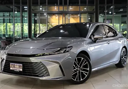 2025 Toyota CAMRY 2.5 HEV Premium Luxury รถเก๋ง 4 ประตู ออกรถง่าย