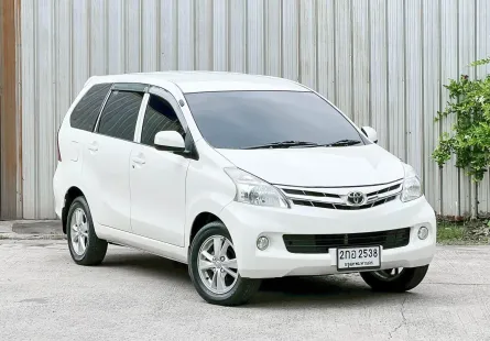 2013 Toyota AVANZA 1.5 รถเก๋ง 5 ประตู รถสวย