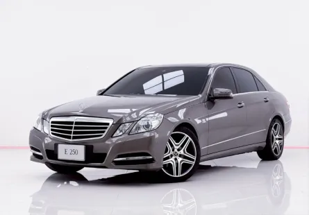 MERCEDES-BENZ E-CLASS E250 1.8 CGI W212 AT 2011