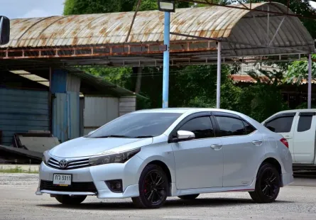 2014 Toyota  Corolla Altis AT 16 ตัว G Sport. รถเก๋ง 4 ประตู 