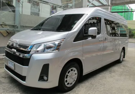 2020 Toyota COMMUTER 2.8 รถตู้รถสวยสภาพใหม่ มือเดียว เช็คศูนย์ตลอด ฟรีดาวน์
