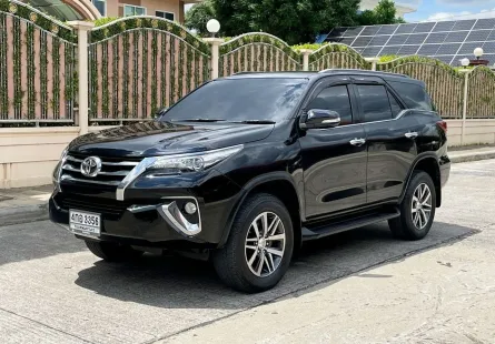TOYOTA FORTUNER 2.8 V 4WD ปี 2016 เกียร์AUTO 4X4 สภาพนางฟ้า