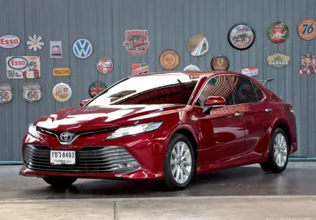 Toyota Camry 2.5 Hybrid ปี 2021 ราคาพิเศษ สวยหรู